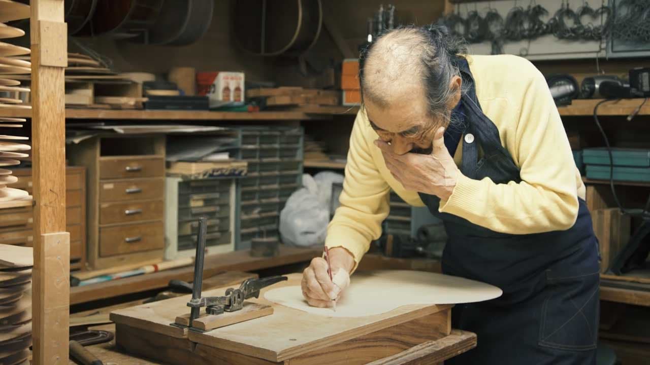 Le luthier et le guitariste